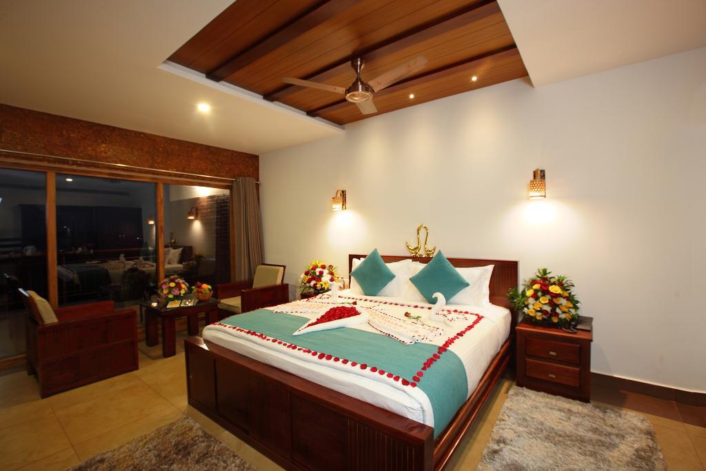 Arayal Resort-A Unit Of Sharoy Resort Tariyod Oda fotoğraf